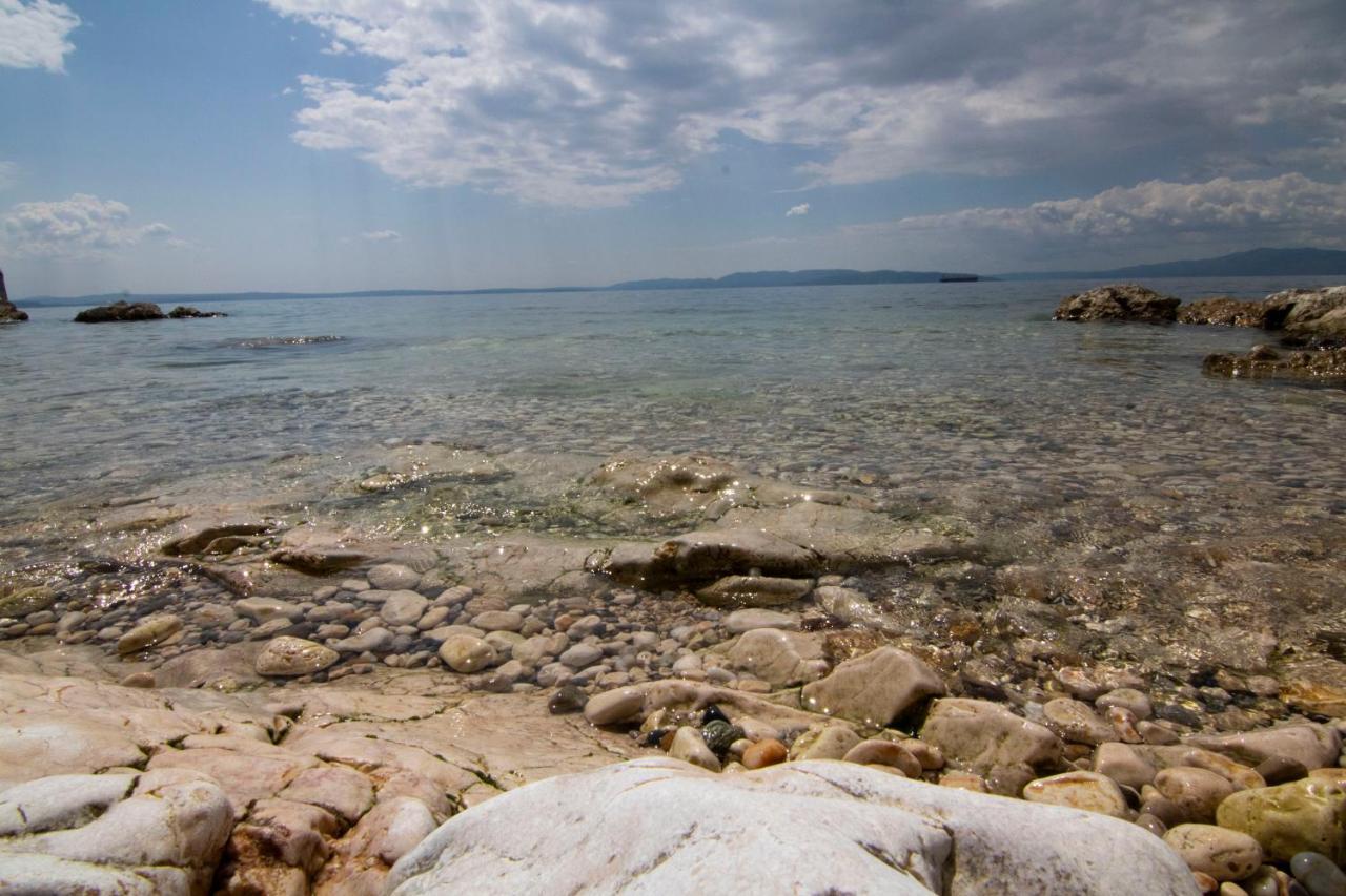 Volcano Rijeka Exterior foto