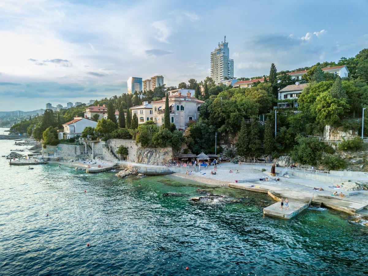 Volcano Rijeka Exterior foto